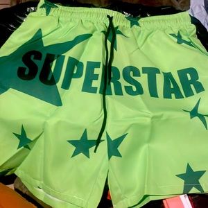 Im sellin cool shorts